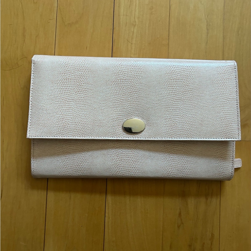 Travel jewelry organizer